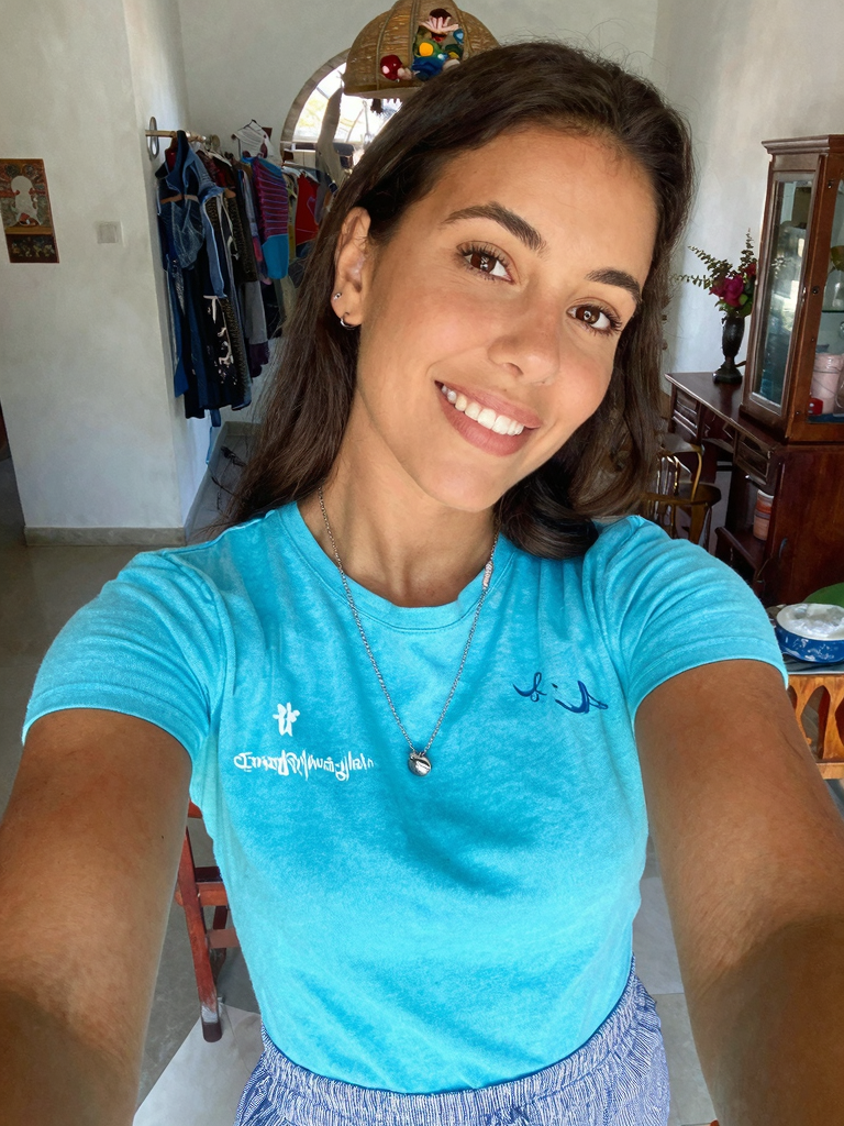 Depoimento Camila - Trabalho pelo celular Agência Zara